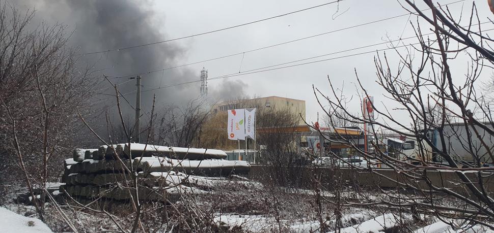 Incendiu de proporții pe Centura Capitalei. S-a trimis mesaj de Alertă extremă pentru evitarea zonei 813574