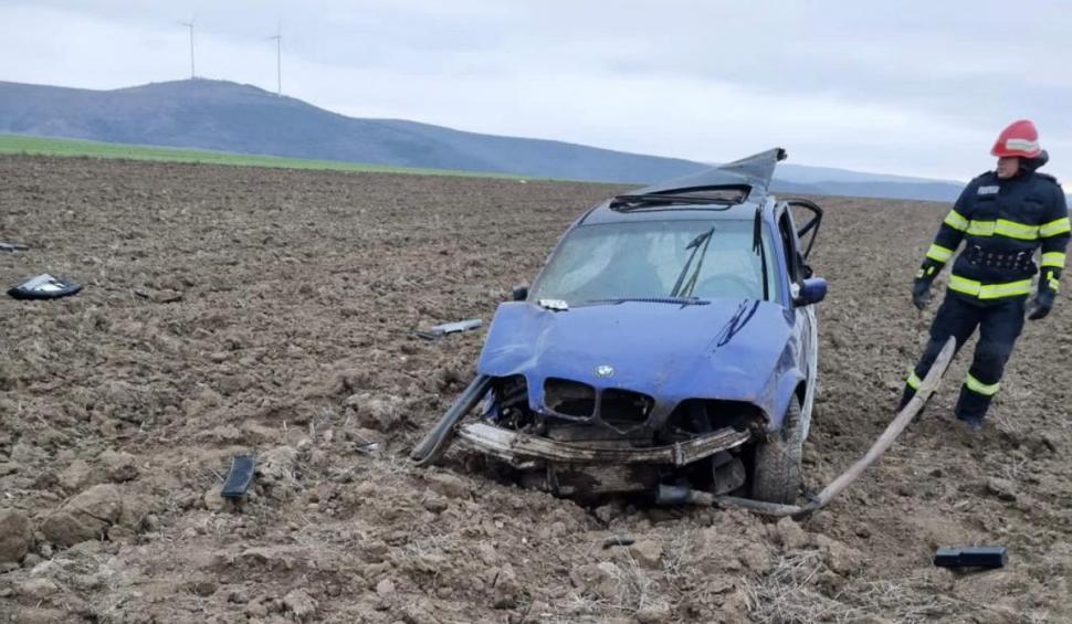 "Aveai impresia că doarme, dar nu a fost așa". Mărturia sfâşietoare a unui preot care a încercat să îi ajute pe cei trei tineri morţi în accidentul de la Babadag 813601