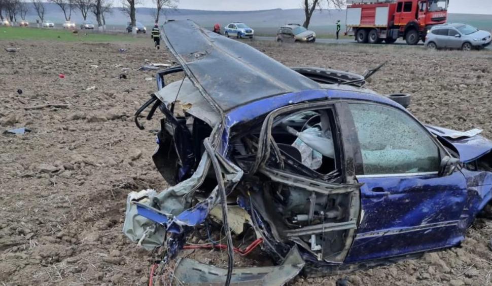 "Aveai impresia că doarme, dar nu a fost așa". Mărturia sfâşietoare a unui preot care a încercat să îi ajute pe cei trei tineri morţi în accidentul de la Babadag 813602