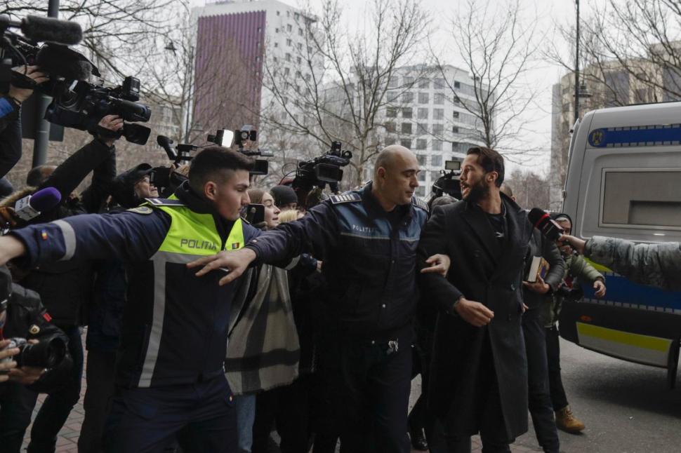 Motivul pentru care frații Tate au rămas în închisoare. Ce au descoperit procurorii 813543