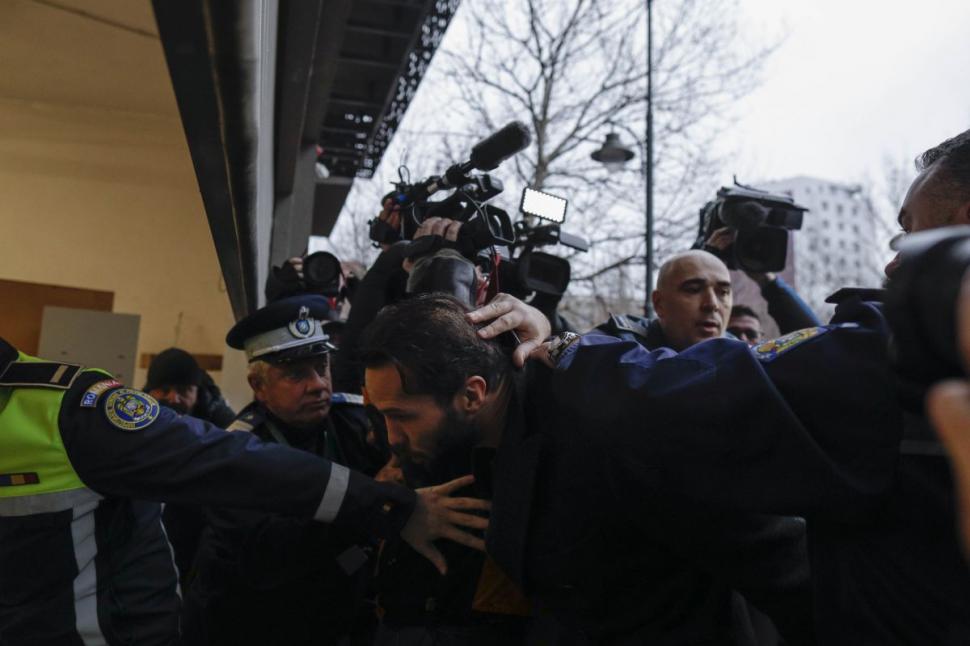 Motivul pentru care frații Tate au rămas în închisoare. Ce au descoperit procurorii 813544