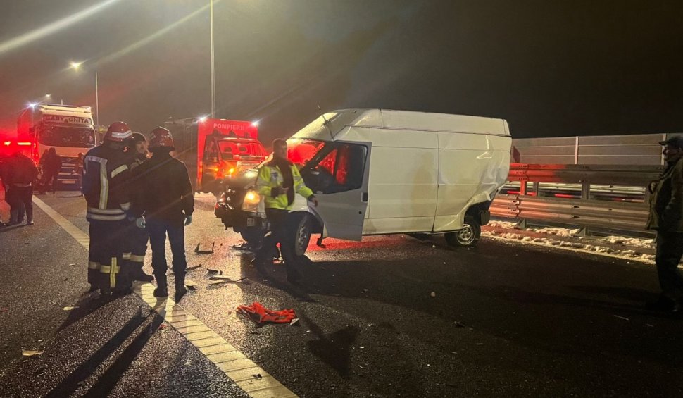 Accident în lanț pe Autostrada A1, între Sibiu și Boița: Un bărbat a murit după ce a sărit în gol, peste pod, din calea unei mașini scăpate de sub control