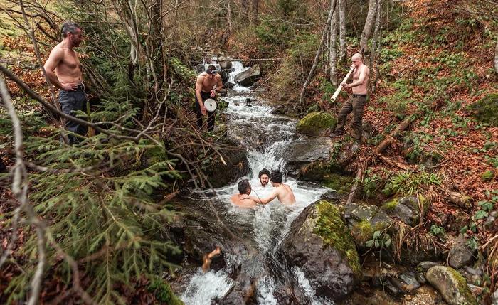 Tabăra pentru bărbați, experiență unică în România: "Un loc unde ne întoarcem la origini și ieșim din zona de confort" 814049