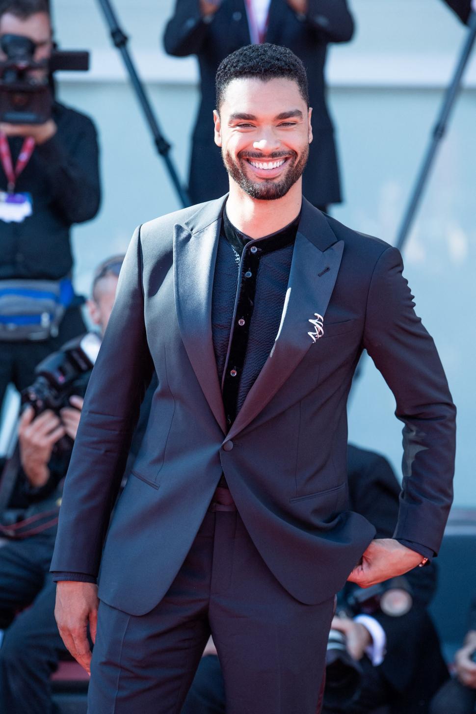 Cine este cel mai frumos bărbat din lume. Toate elementele feţei sale definesc perfecţiunea 814257