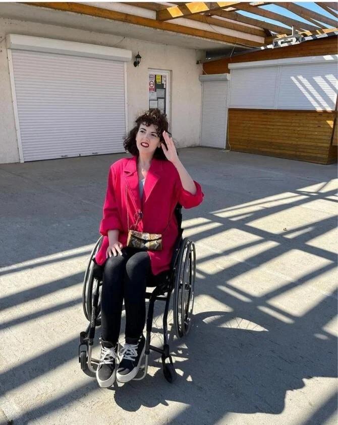 A murit jurnalista Rodica Mitu. Avea doar 32 de ani: "Știrea care n-ar fi trebuit să existe - colega noastră nu mai este" 814350