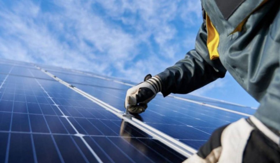 Electro Calin – Compania care te ghidează pas cu pas spre energia verde, cu ajutorul panourilor fotovoltaice