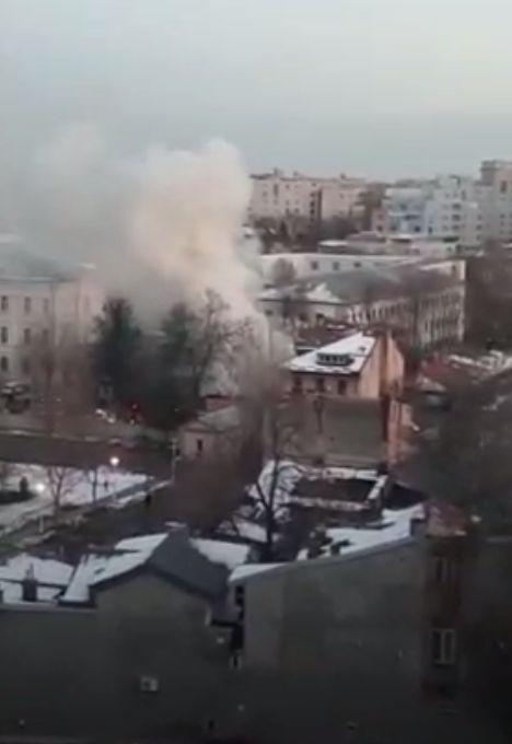 Incendiu uriaș în Bucureşti! Sunt degajări mari de fum 814678