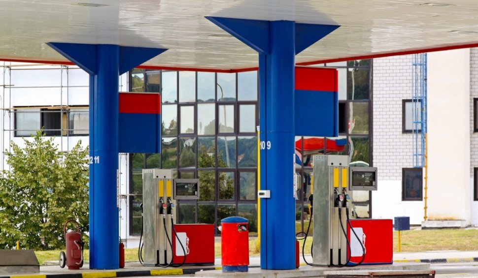Prețul benzinei și al motorinei în România, astăzi, 2 februarie 2023. Carburanţii s-au ieftinit uşor
