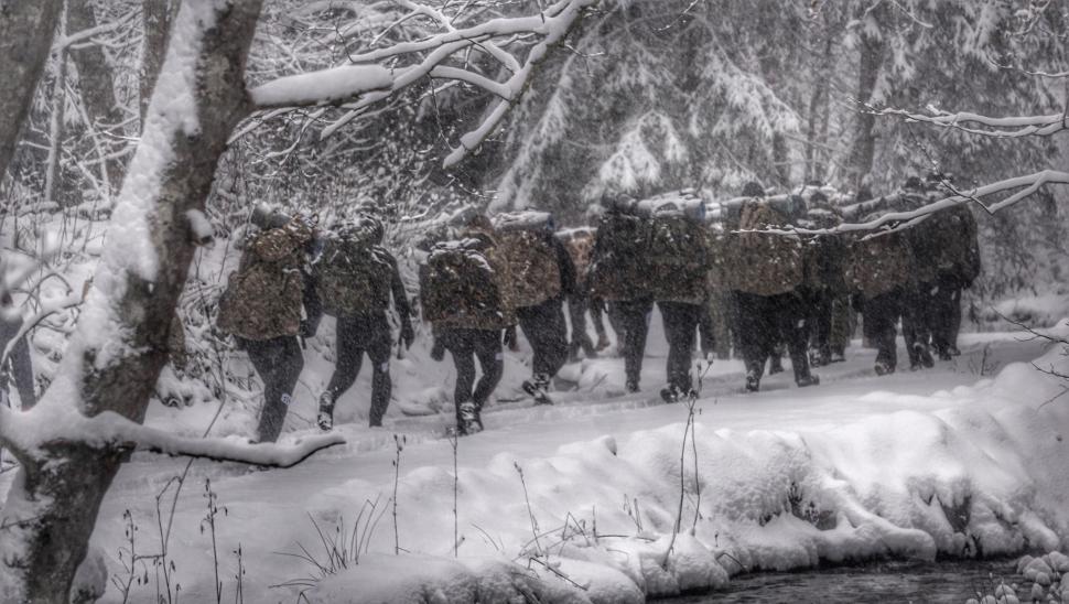 Cum se antrenează cursanții din cadrul Forțelor pentru Operații Speciale | Imagini inedite de la MApN 814763