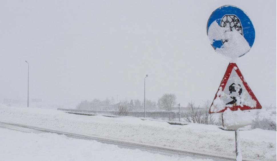 Atenționare ANM! Un val de viscol și frig pune stăpânire pe mare parte din țară. "În următoarele 36 de ore trebuie să fim atenți"