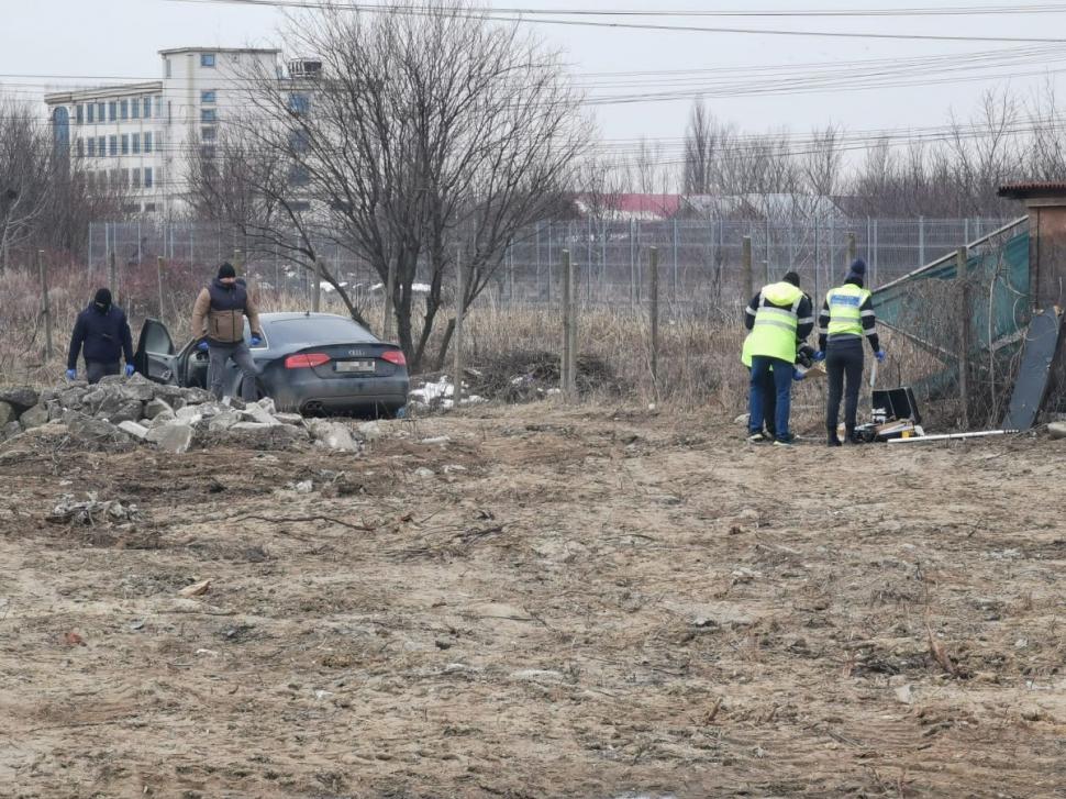 Un bărbat a răpit o femeie, în București, a băgat-o în portbagaj și a încercat să îi dea foc, la marginea cartierului Sălăjan 815166