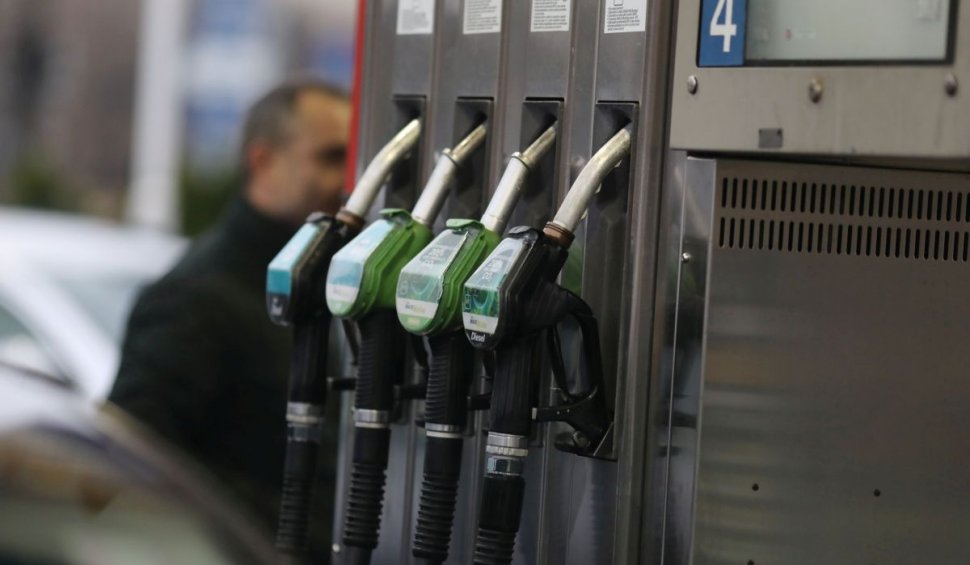 Motorina s-a ieftinit a treia zi consecutiv. Prețul carburanţilor în România, astăzi, 8 februarie 2023