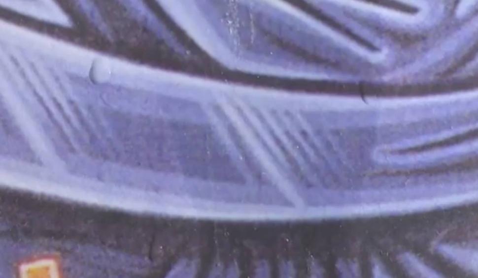 Icoanele care plâng cu mir la Buzău au costat 30 lei. Ce reprezintă fiecare şi de unde se pot achiziţiona 816118