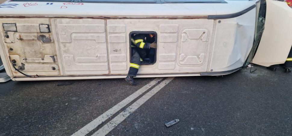 Accident rutier extrem de grav în Oradea! 19 persoane au fost implicate 816554