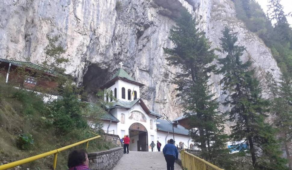 Locuri de poveste, în munții României: pe urmele haiducilor lui Șaptecai 816575