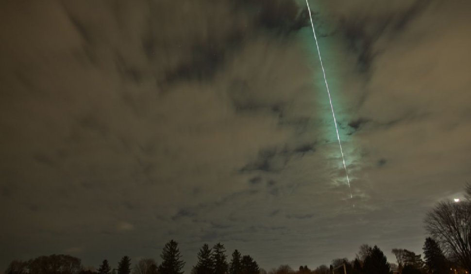 O stea căzătoare a luminat cerul Franței | ESA: "Un meteoroid de un metru"