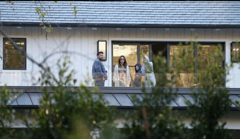Jeniffer Lopez şi Ben Affleck şi-au găsit casa visurilor: un conac de aproape 35 de milioane de dolari 816597