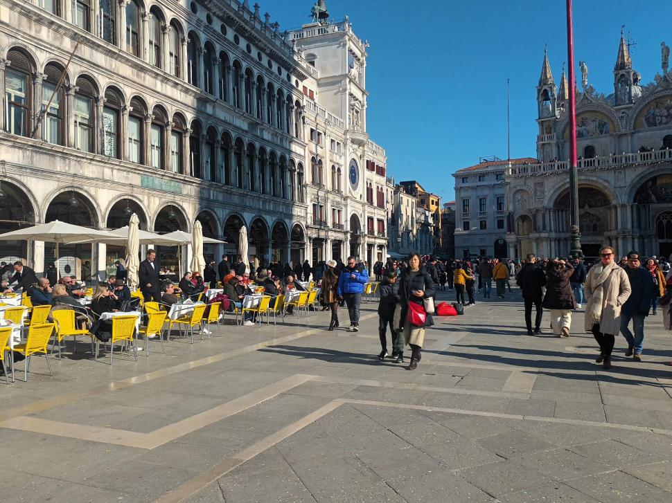 Carnavalul de la Veneția, în plină desfășurare 816819