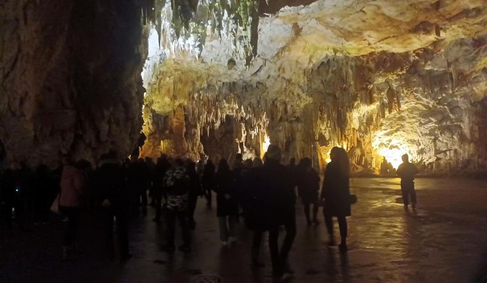 Peştera Postojna, din Slovenia, paradisul turismului, în Infernul lui Dante  817868