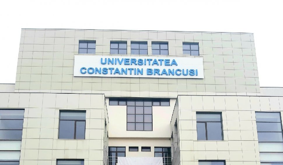 Universitatea "Constantin Brâncuși” din Târgu Jiu trece la cursuri online, din cauza cutremurelor