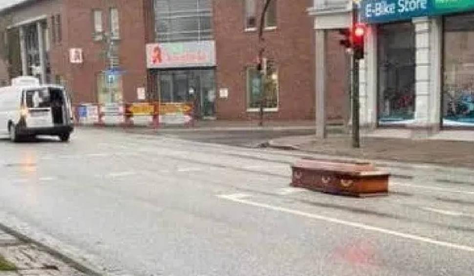 Locuitorii unui orășel german, înfiorați de sicriul unui român: "Doamne, nu se poate să fie adevărat" 818049