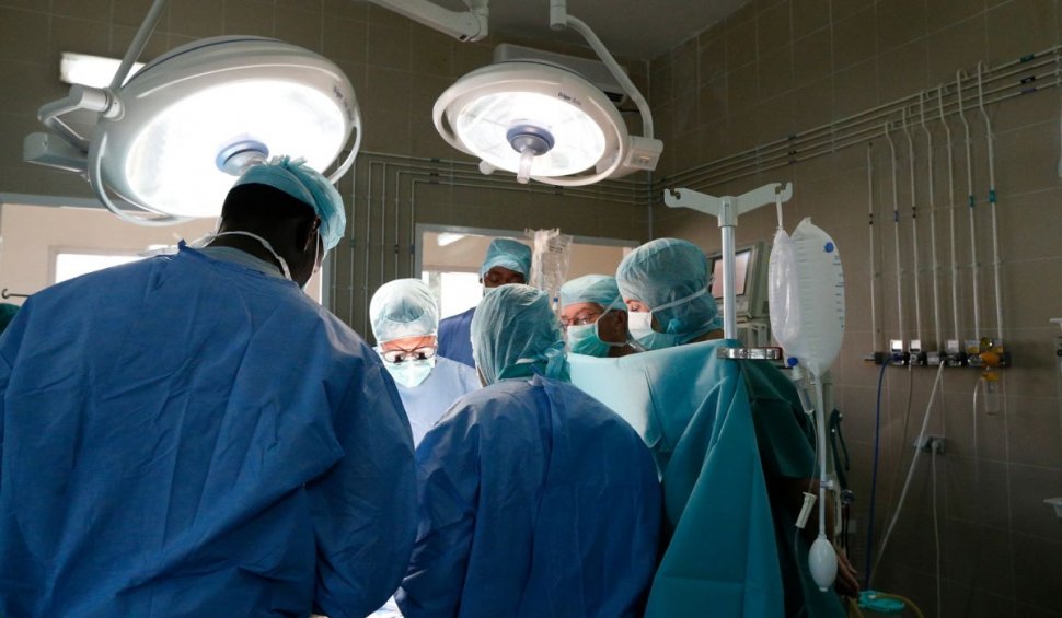 Transplant hepatic între copii, premieră la Spitalul Grigore Alexandrescu din Bucureşti