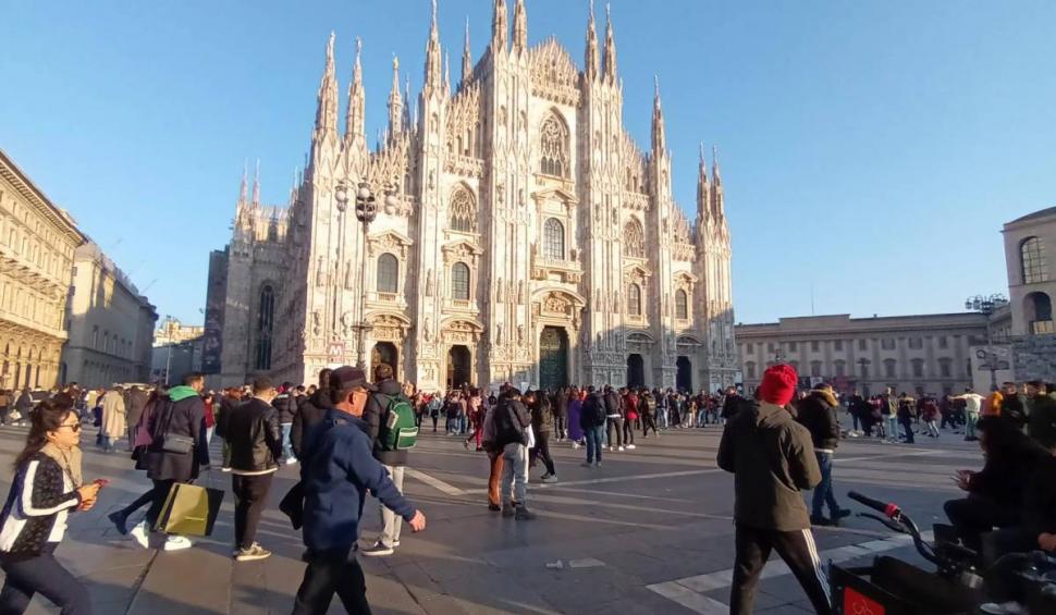 Locul în care trebuie să calci, pentru a avea noroc tot anul, dacă ajungi la Milano 818459