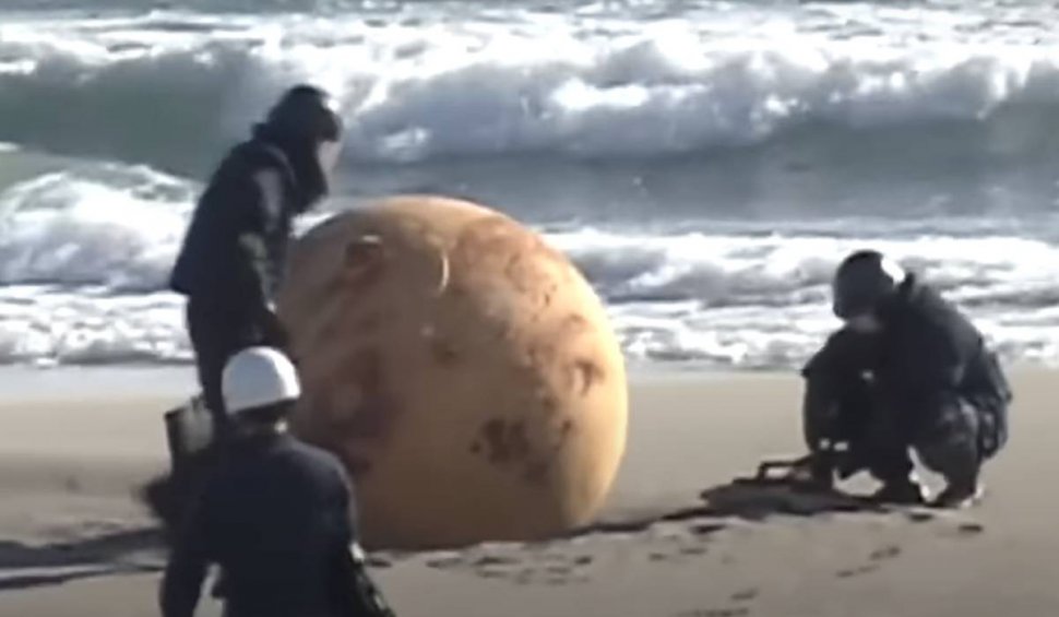 Primele concluzii despre sfera metalică descoperită pe o plajă din Japonia | Ce ar fi de fapt