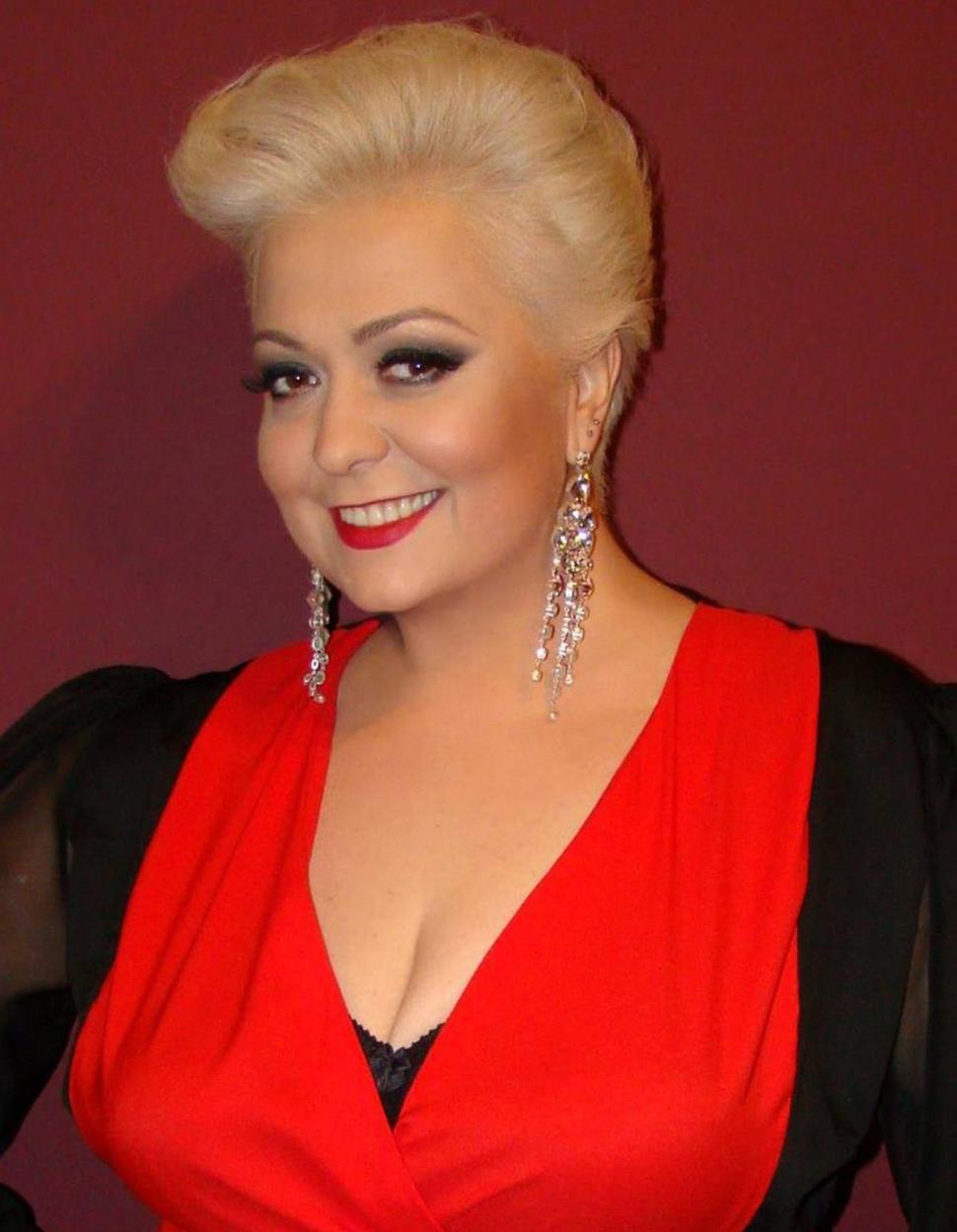 Cum a slăbit Monica Anghel 43 de kilograme. Cele trei alimente la care a renunțat total: ”Mă simt foarte bine!” 819059