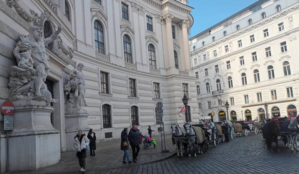 Palatul Hofburg, inima Vienei și a fostului Imperiu Habsburgic 818912