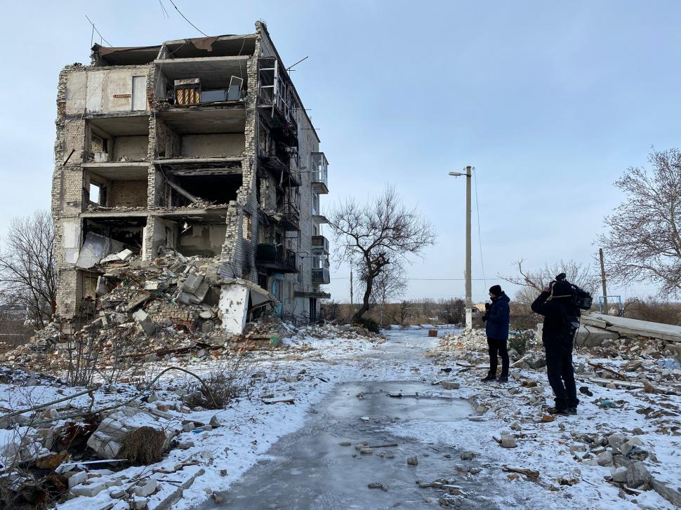 Imagini sfâşietoare cu primele sate distruse de ruşi, la un an de război în Ucraina: "Aşa am ajuns să trăim" 819355