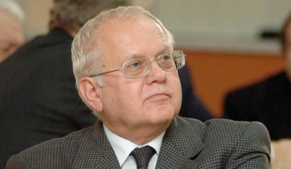 A murit fostul ministru al Apărării, Victor Babiuc. Avea 84 de ani | "Pierderea lui o resimt cu o imensă durere"