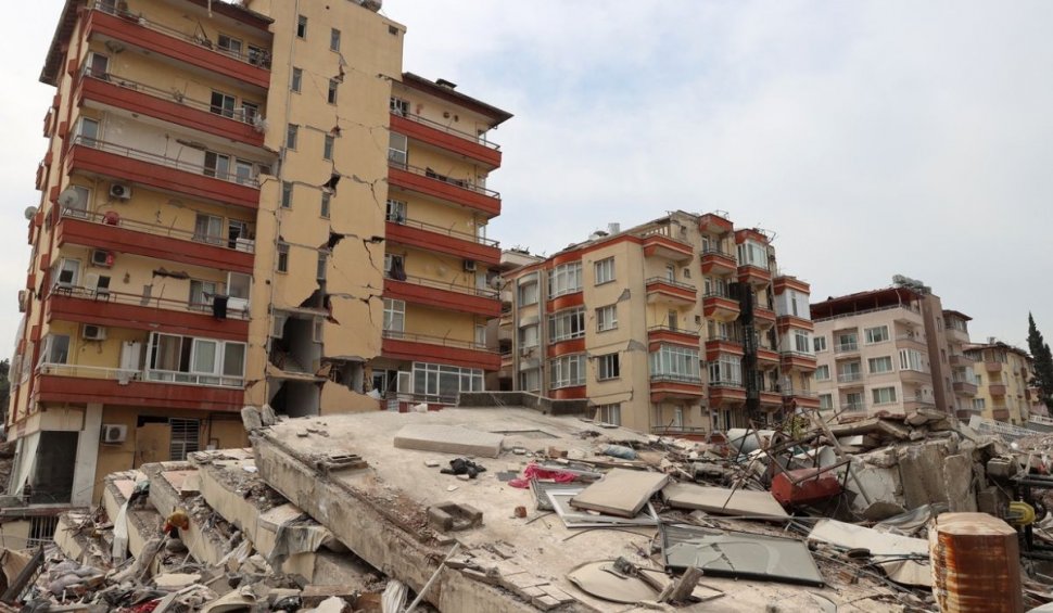 "Sufletul meu plânge cu sânge" | Mărturii cutremurătoare din cea mai afectată zonă din Turcia, în urma cutremurului din această dimineaţă