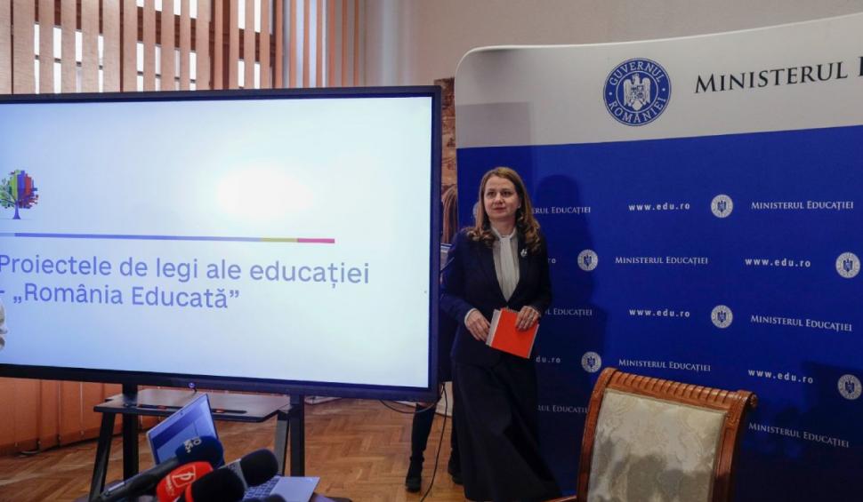 Ministrul Educaţiei anunţă schimbări pentru elevi şi părinţi | ”Examenul de Bacalaureat se va plia pe fiecare profil liceal” 819761