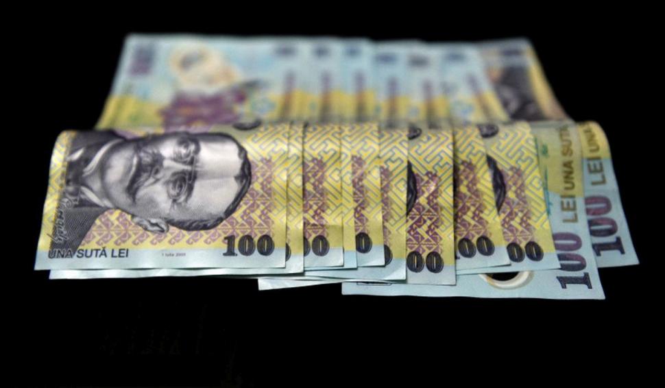 Impozit special pentru pensii speciale. Sunt vizaţi militarii, magistraţii şi parlamentarii români 820150