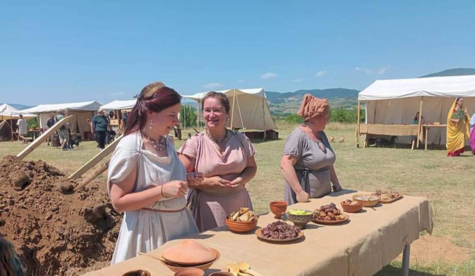 Măgura Uroiului, locul unde se mai întâlnesc și azi dacii cu romanii 819979