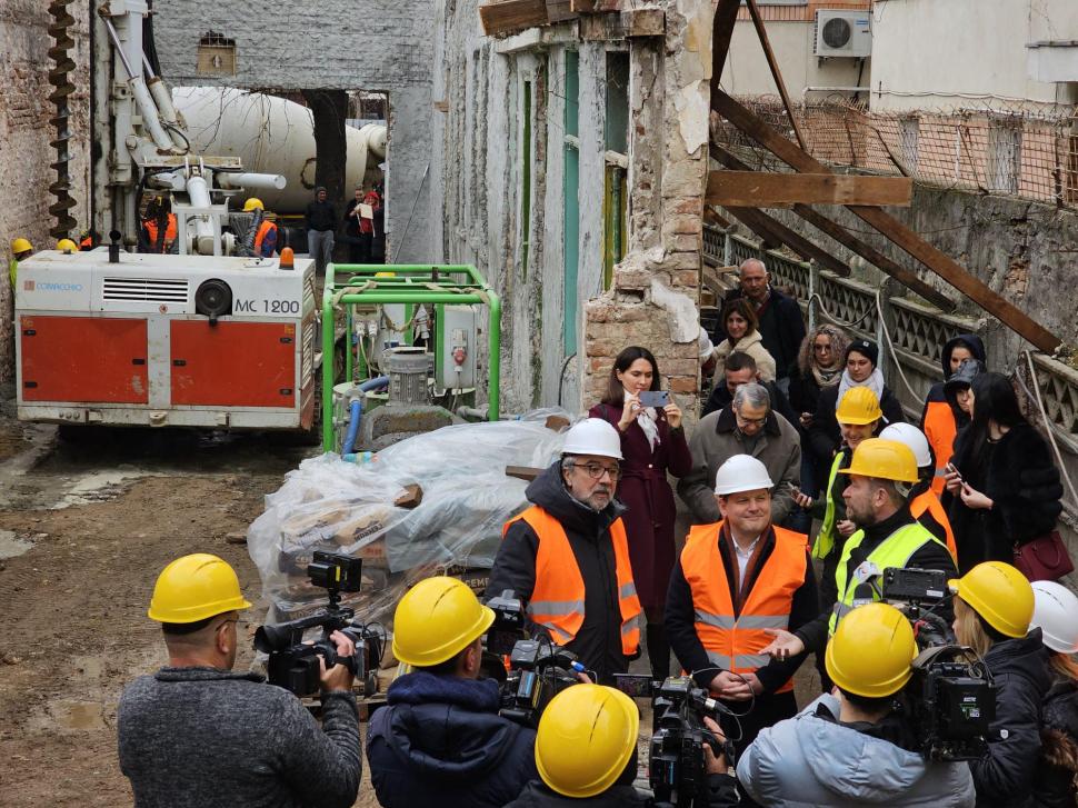 Lucian Romașcanu, despre teatrul care va fi construit de la zero, după aproape 80 de ani: "Un vis și-a pornit drumul spre realitate" 820448