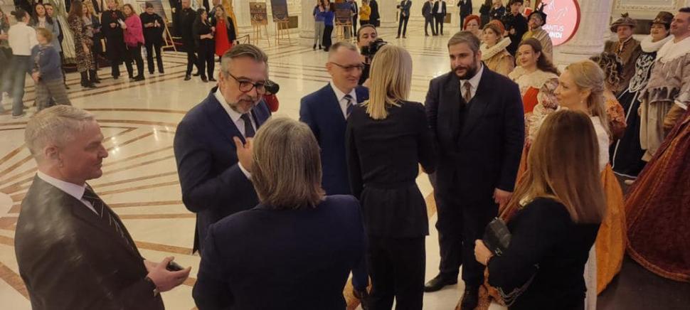 Ministrul Culturii, la aniversarea de 60 de ani a Corului Madrigal: ”Concertul de gală, prilej pentru o nouă călătorie în timp” 820324