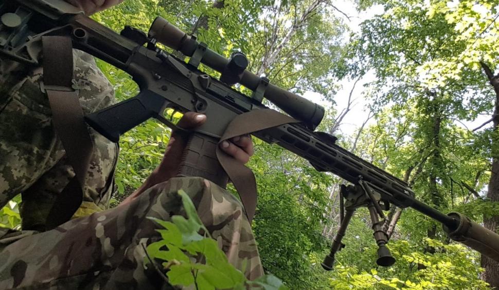 Interviu exclusiv cu lunetistul român care luptă pe frontul din Ucraina | Detalii din planurile de atac ale ruşilor 821096