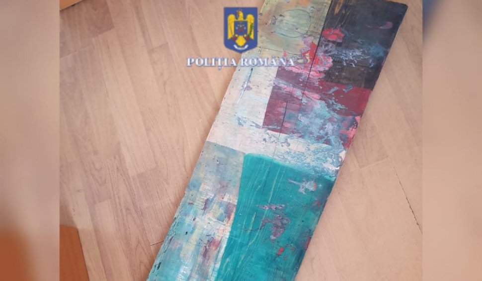 Tablouri de sute de mii de euro, furate de un român din casa unui austriac, recuperate după ani de anchetă