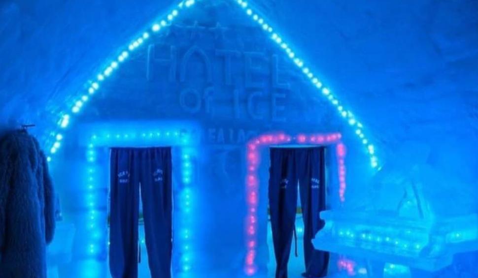 Ibiza din Munții Făgăraș: petreceri fierbinți la Hotelul de Gheață, până în aprilie 821876