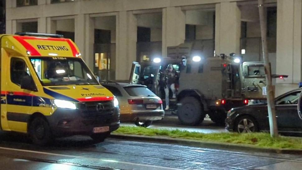 Un nou atac armat în Germania, la o zi după masacrul din Hamburg! Un individ înarmat a luat mai mulți ostatici într-o farmacie 822136