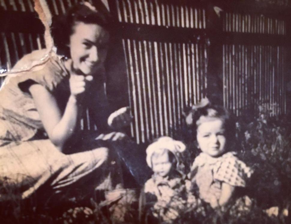 Recunoşti românca celebră? "Câştig 600 de dolari pe oră. La mine venea Jennifer Lopez, veneau cei mai cunoscuţi oameni din lume" 822239