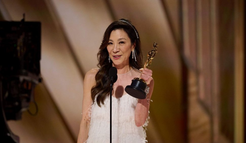 Gala Oscar 2023: Prima femeie din Asia care ia trofeul pentru cea mai bună actriță în rol principal