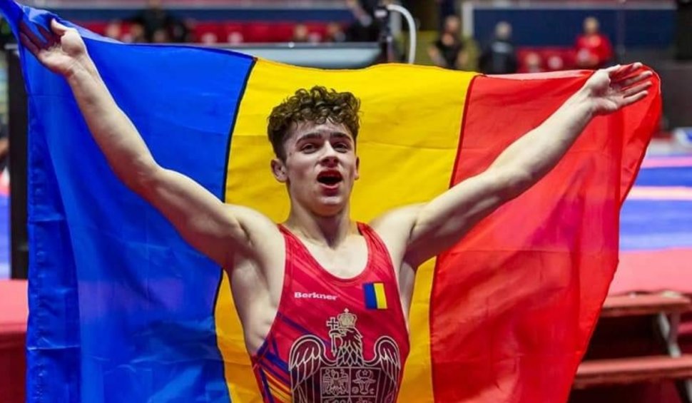 El este Denis Mihai, luptătorul de aur al României la Campionatele Europene de Lupte U23 de la București