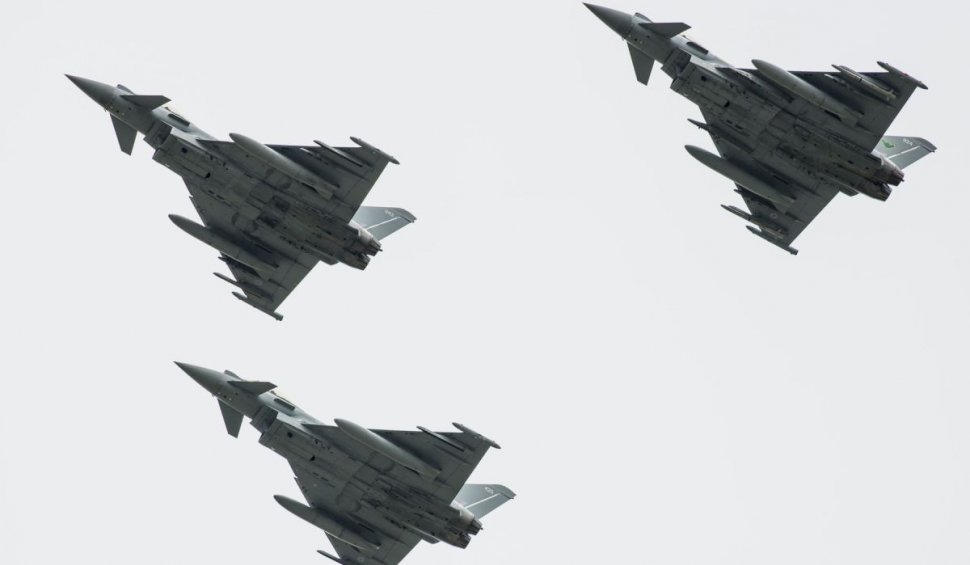 Avioane de vânătoare din Marea Britanie şi Germania au interceptat un avion rusesc în spaţiul aerian al Estoniei