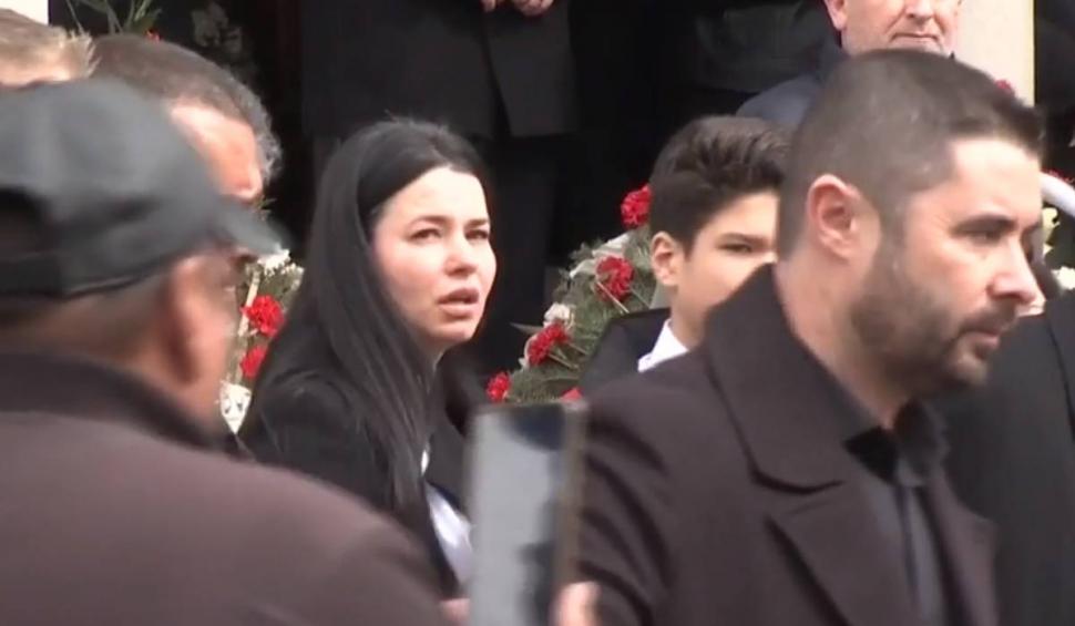Durere şi revoltă la înmormântarea lui Rudel Obreja: "Campion al României batjocorit" 822929