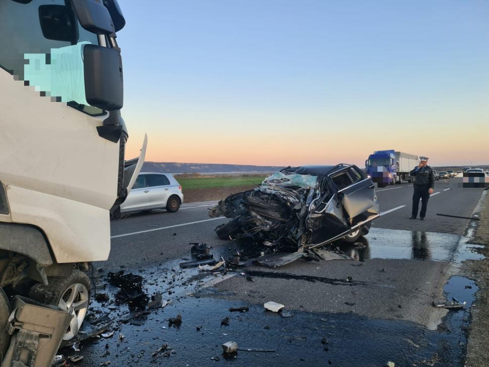 "Când vei citi acest mesaj vei afla că am făcut accident cu un TIR". Mesajul cutremurător lăsat de Cristian fostei sale soţii înainte să moară în accident 823548
