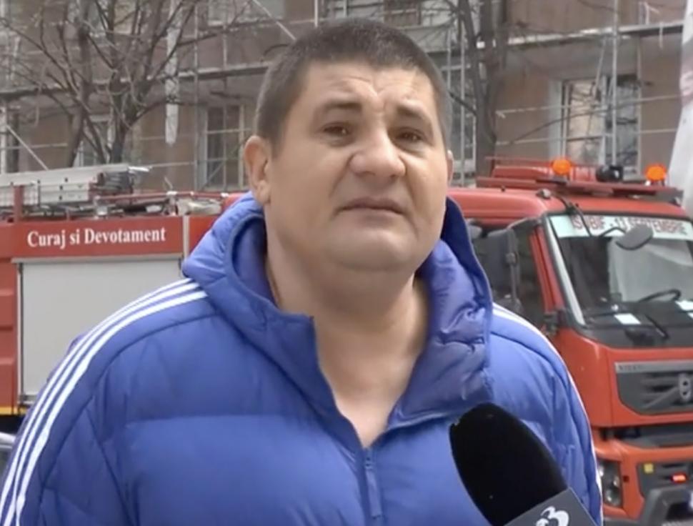 ”Sunt în șoc, soția mea e acolo, plânge” | Primele declarații ale locatarilor din blocul care arde în Sectorul 5 din București 823709