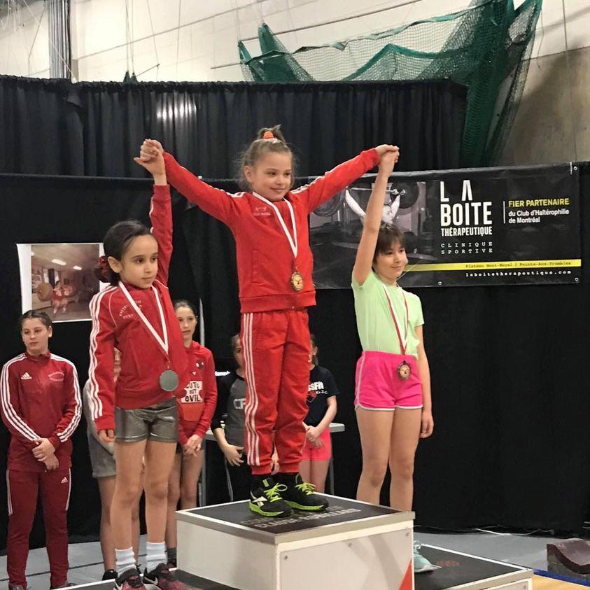 Ea este Emily Ibanez Guerrero, halterofilă la 12 ani, care va debuta la Campionatele Mondiale de Tineret 2023 824693